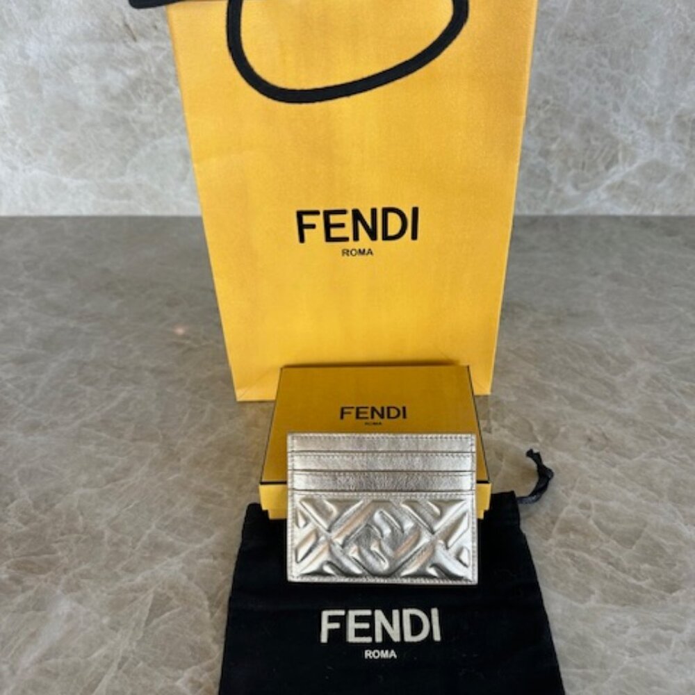 Fendi Baguette Card Case Gold